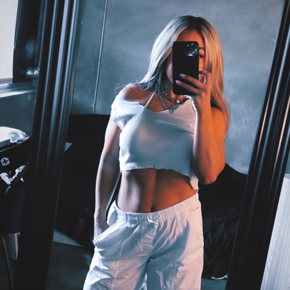 Meet your Posher, Megan